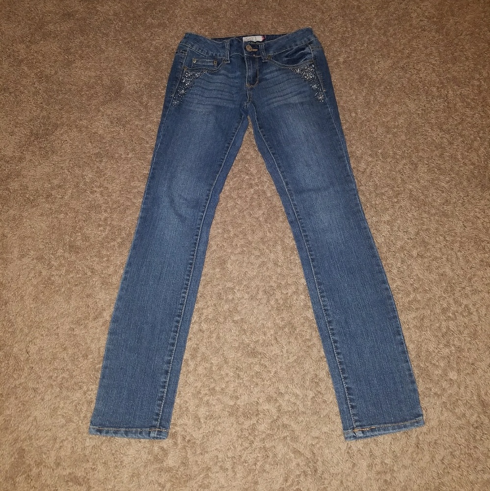 SO Straight Leg Jeans with Cute Shiny Design
